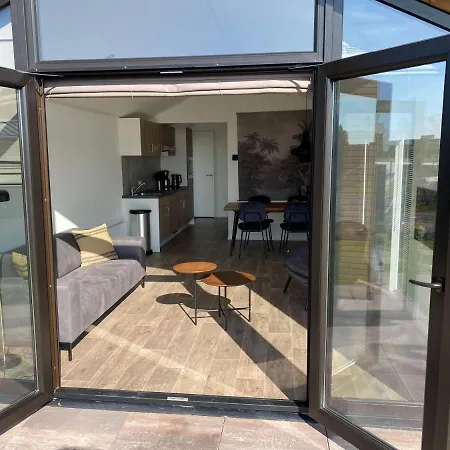 Nagelneues-beachhouse-mit-seeblick-und-40-m-entfernung-zum-ijsselmeer Holiday home