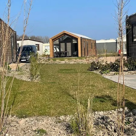 Nagelneues-beachhouse-mit-seeblick-und-40-m-entfernung-zum-ijsselmeer Holiday home *