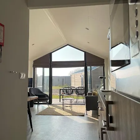Nagelneues-beachhouse-mit-seeblick-und-40-m-entfernung-zum-ijsselmeer Sankt Lorenzen ob Murau